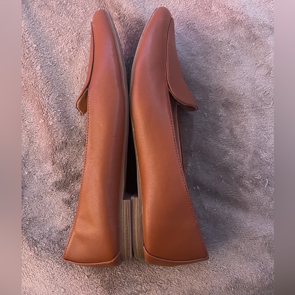 Old Navy Loafers - Picture 2 of 2